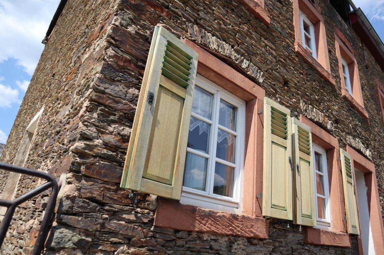 Вілла Winzerhaus Wehlener Sonnenuhr Бернкастель-Кюс Екстер'єр фото